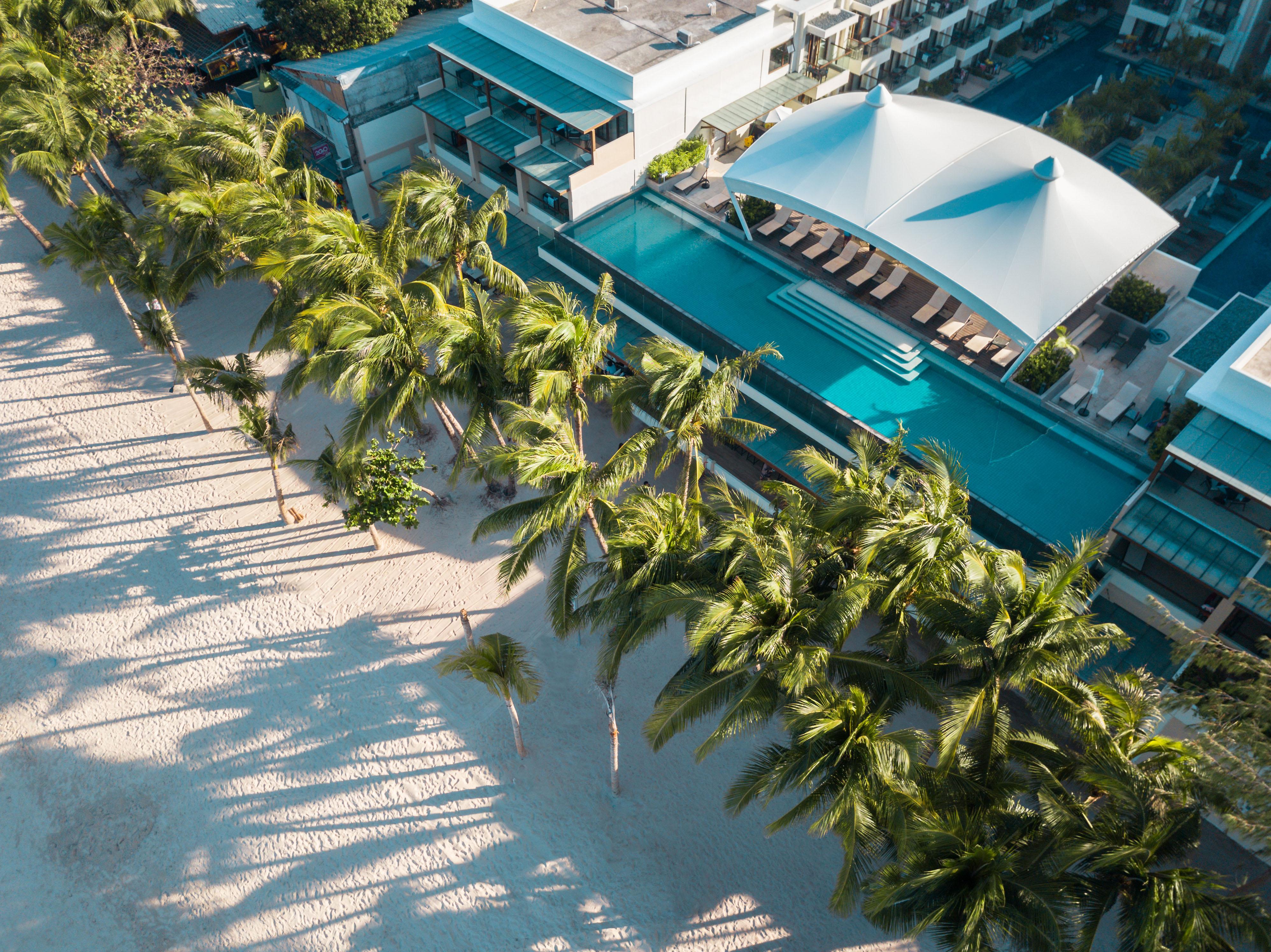 Henann Palm Beach Resort Balabag  Екстер'єр фото